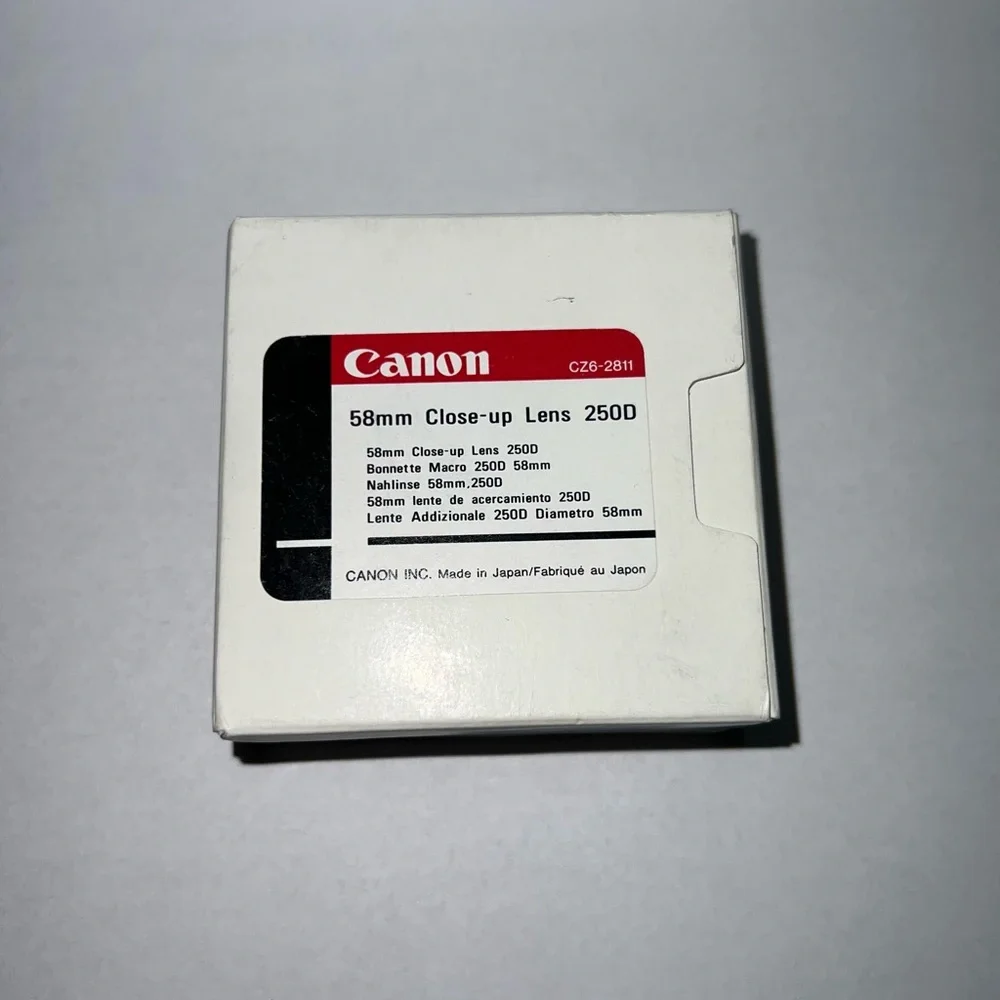 Canon Close-Up Lens 58mm 250D Marco Close Up Lens W/Original Case Unused
